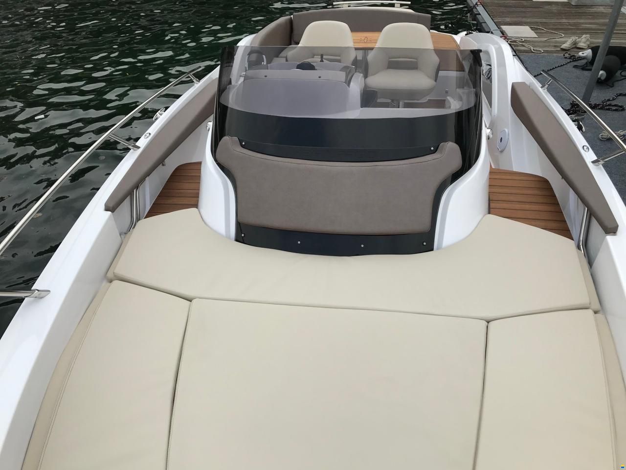 Sessa Key Largo 27 Inboard