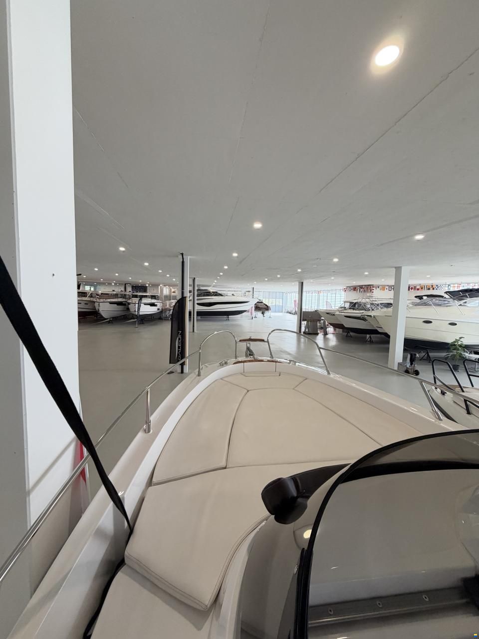 Sessa Key Largo 27 Inboard