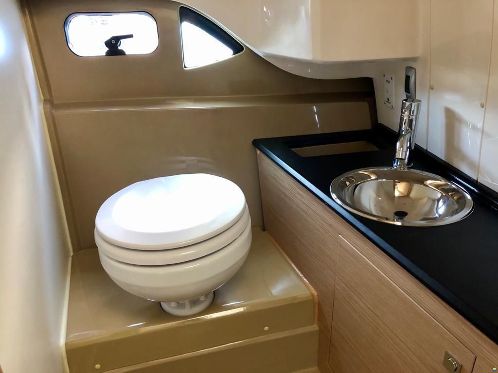 Sessa Key Largo 27 Inboard