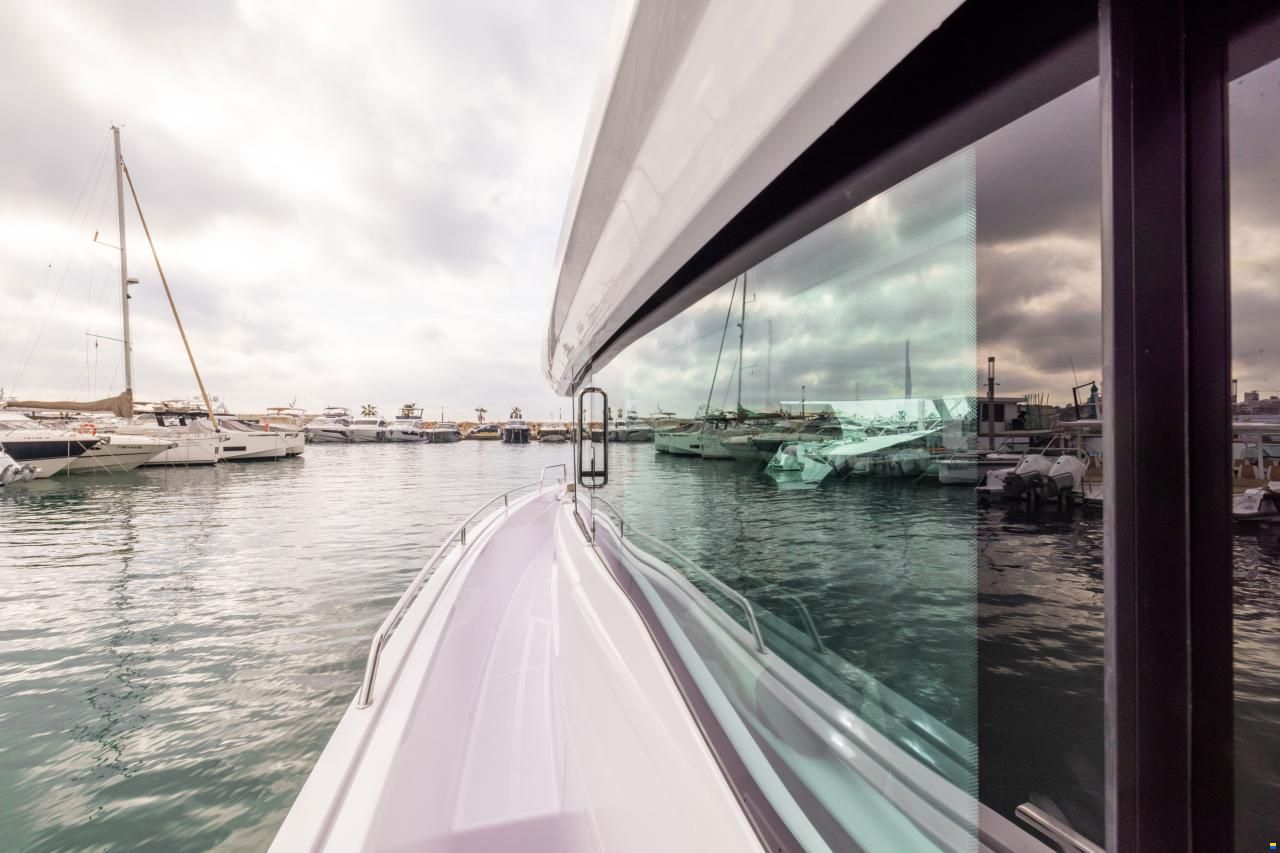 Axopar 45 Cross Cabin