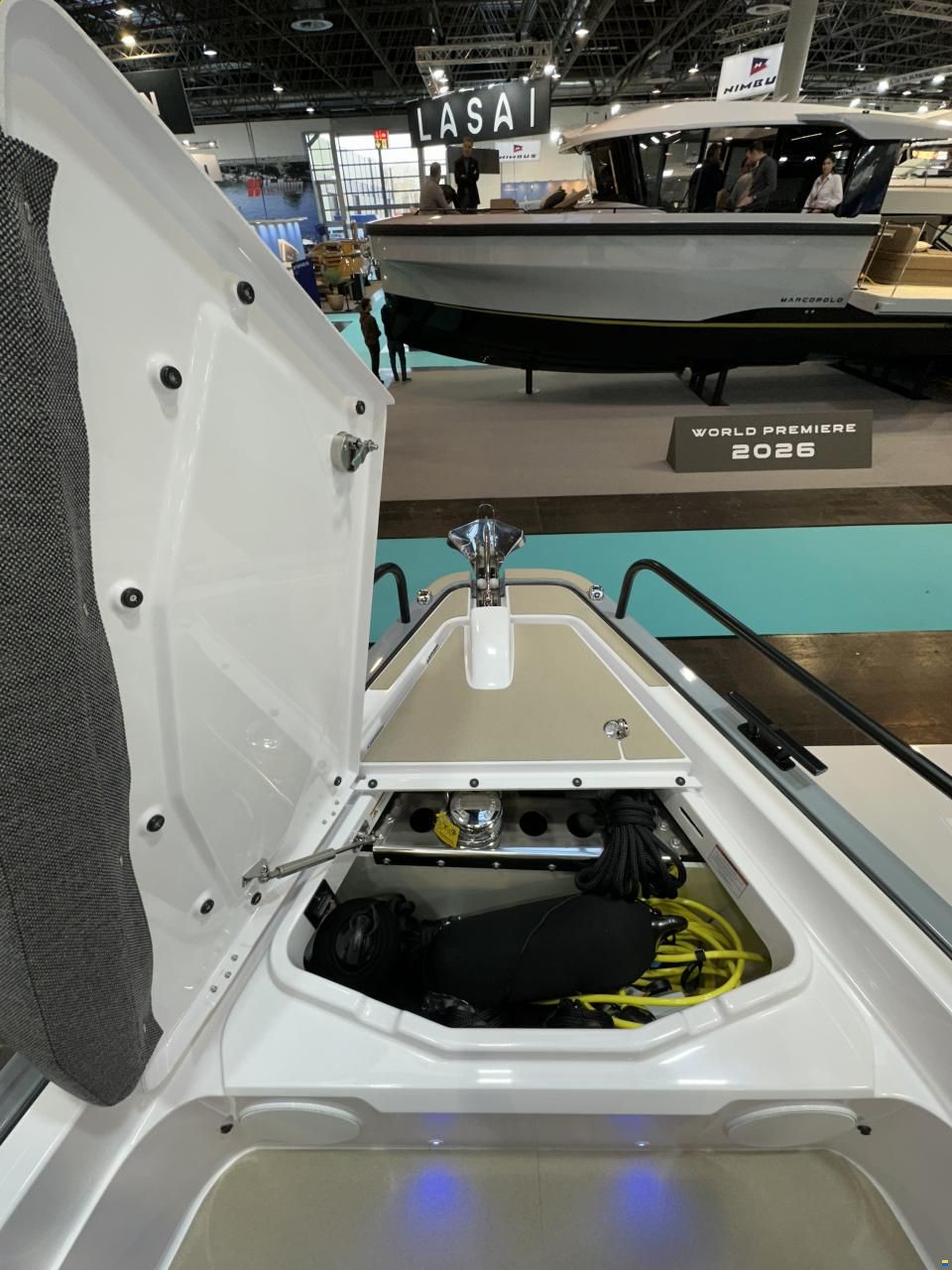 Axopar 45 Cross Cabin