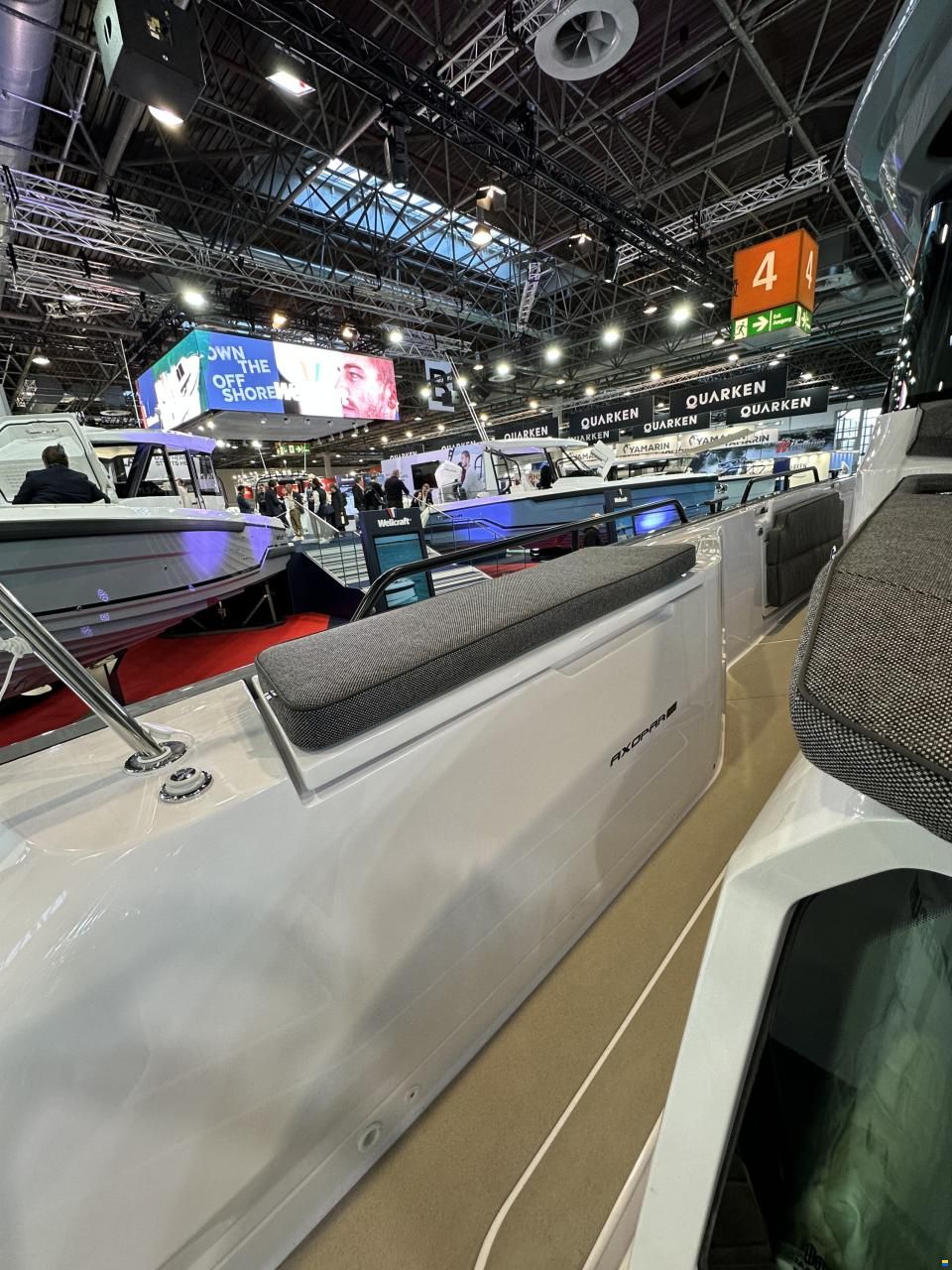 Axopar 45 Cross Cabin