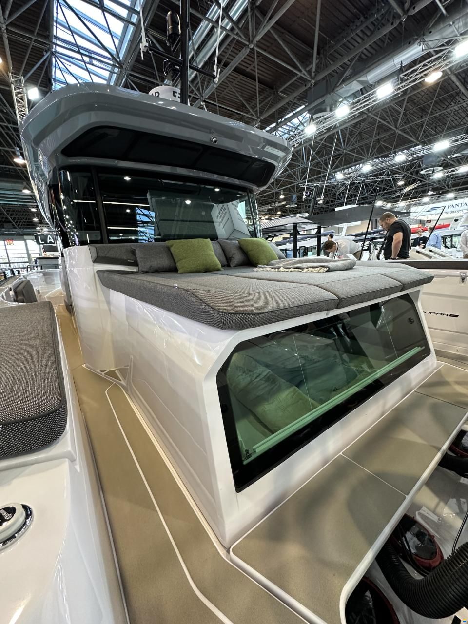 Axopar 45 Cross Cabin