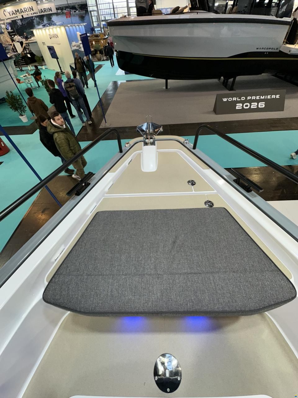 Axopar 45 Cross Cabin