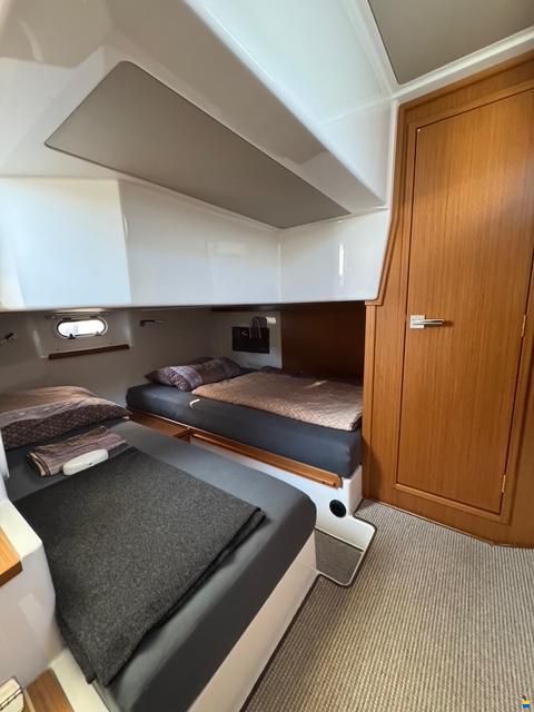 Sargo 36 Fly