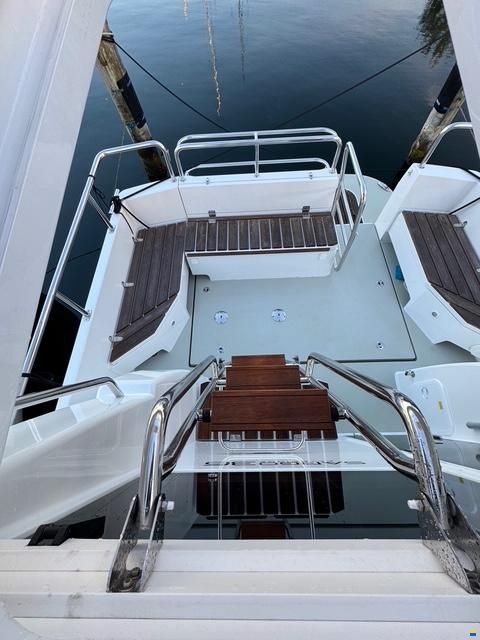 Sargo 36 Fly