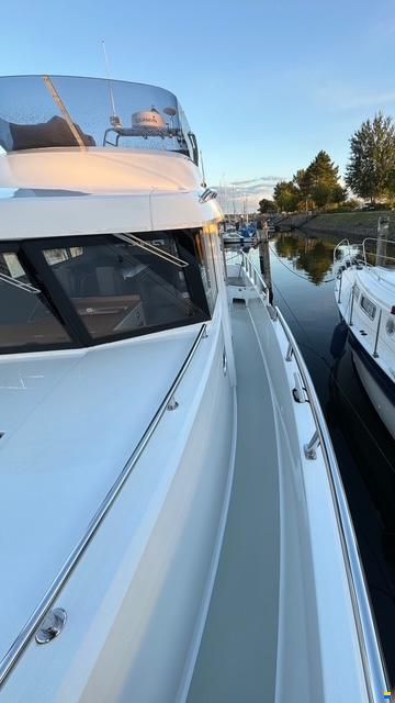Sargo 36 Fly
