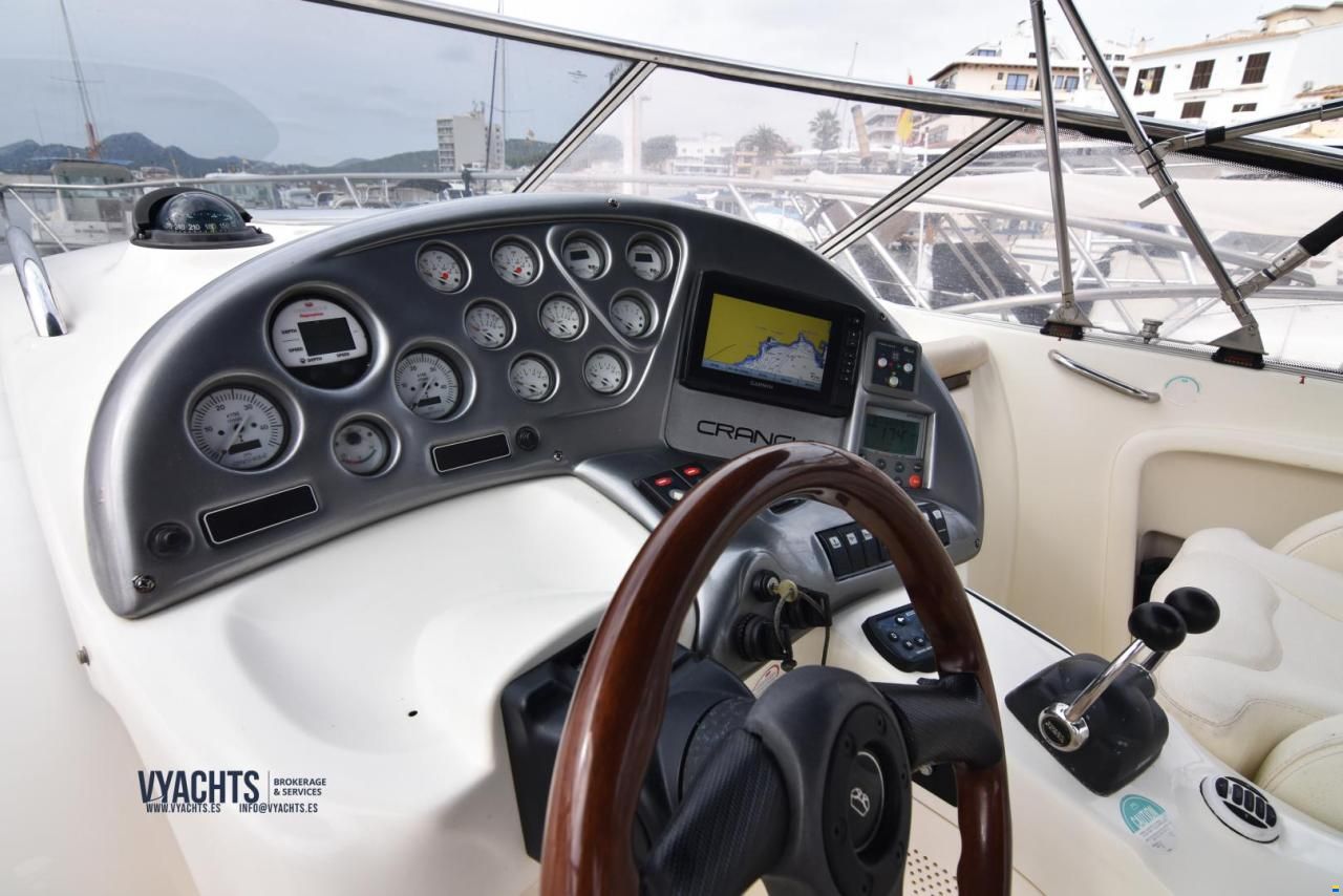 Cranchi Endurance 33