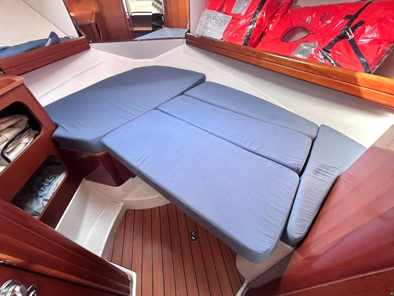 Beneteau Antares 8.8
