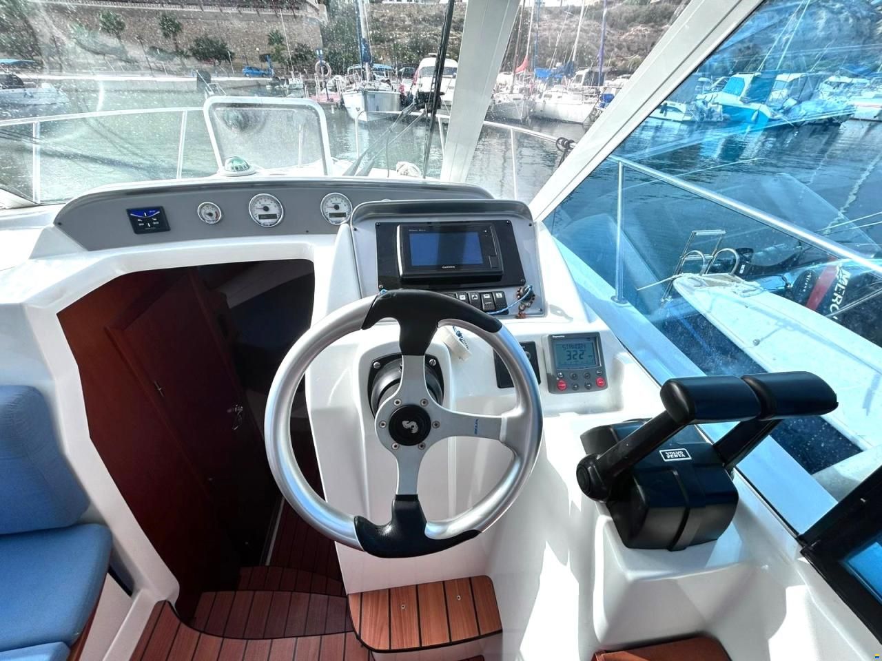 Beneteau Antares 8.8