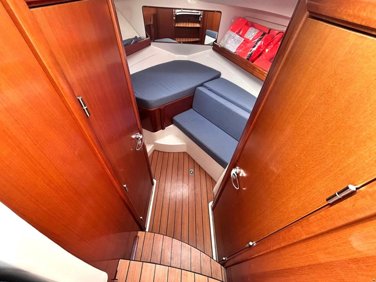 Beneteau Antares 8.8