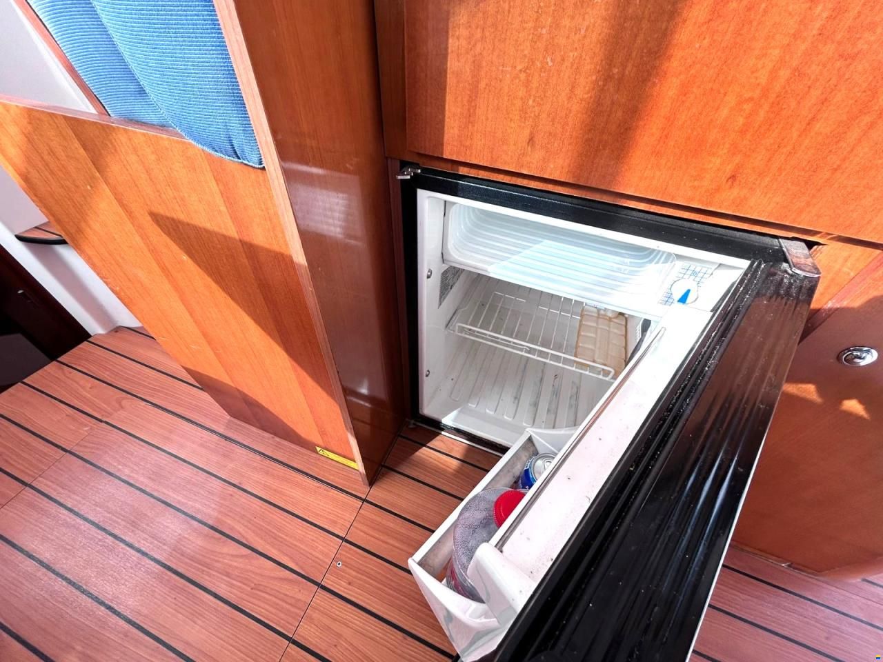 Beneteau Antares 8.8