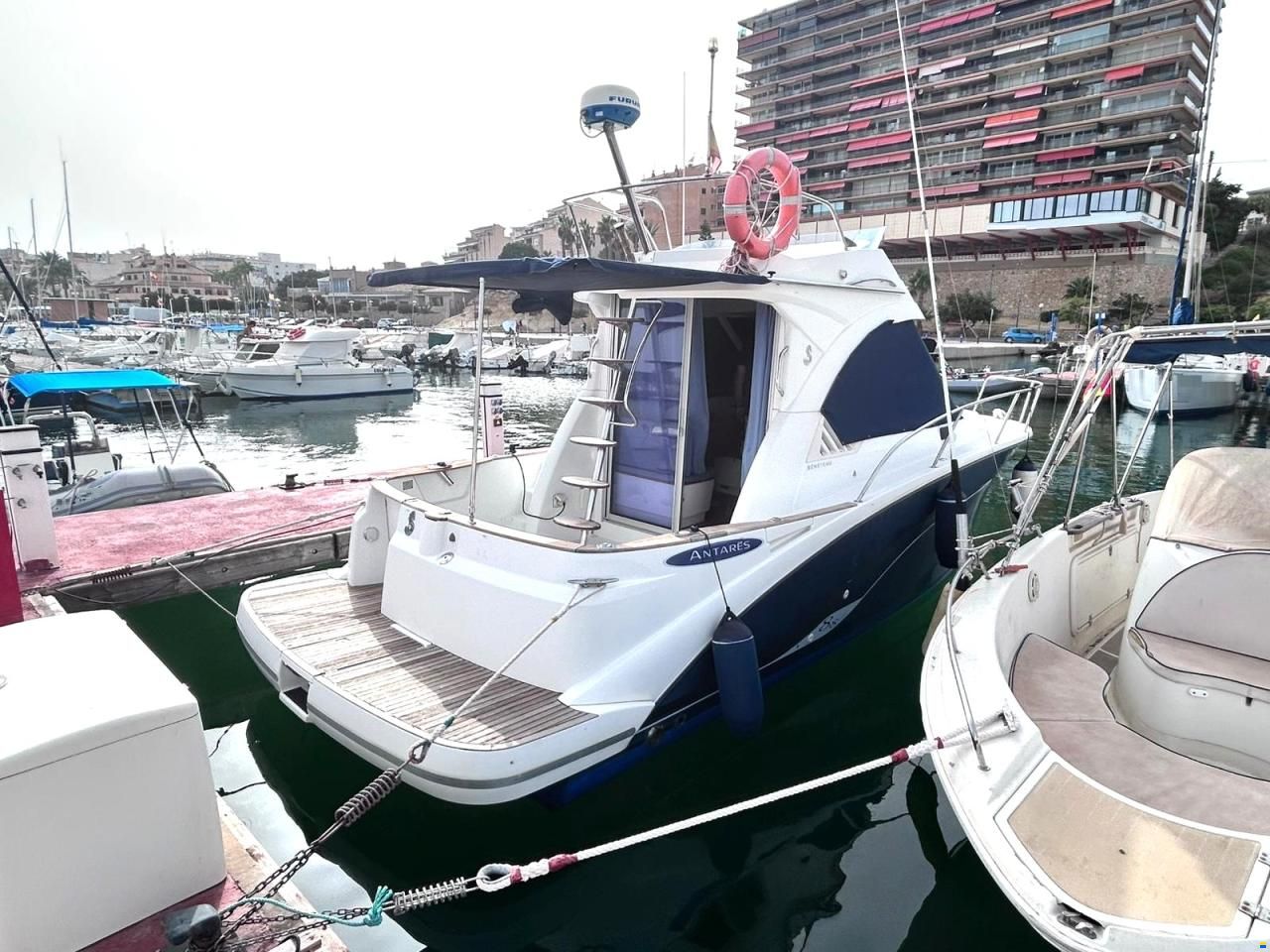 Beneteau Antares 8.8