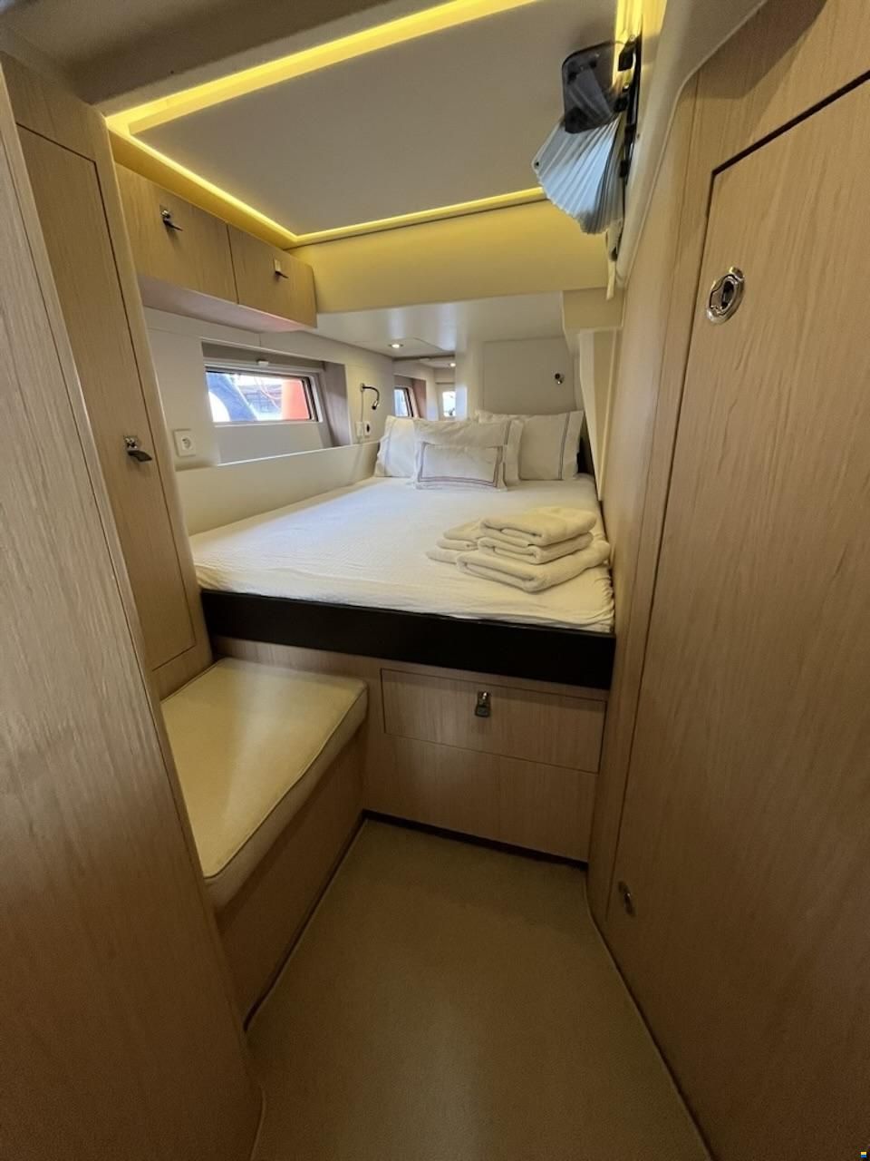 Beneteau OCEANIS YACHT 62