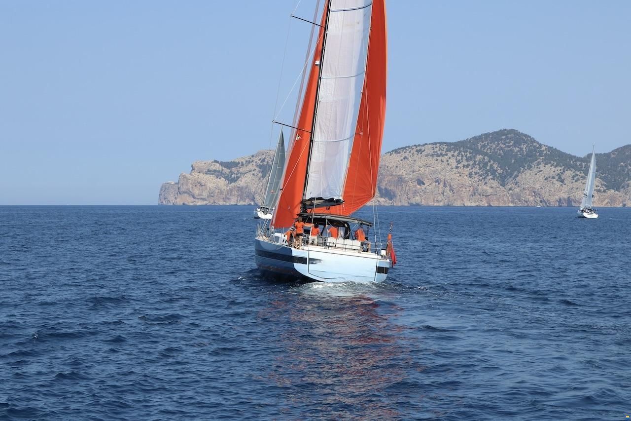 Beneteau OCEANIS YACHT 62
