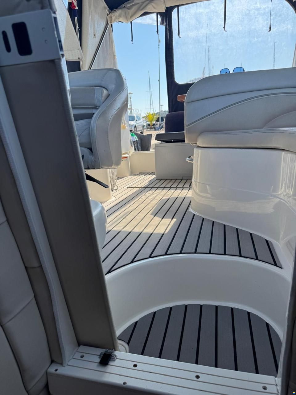 Larson 240 Cabrio