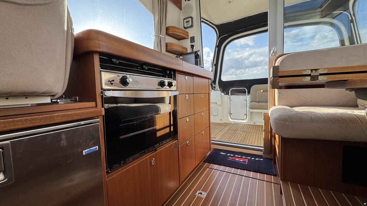 Nimbus 335 coupe