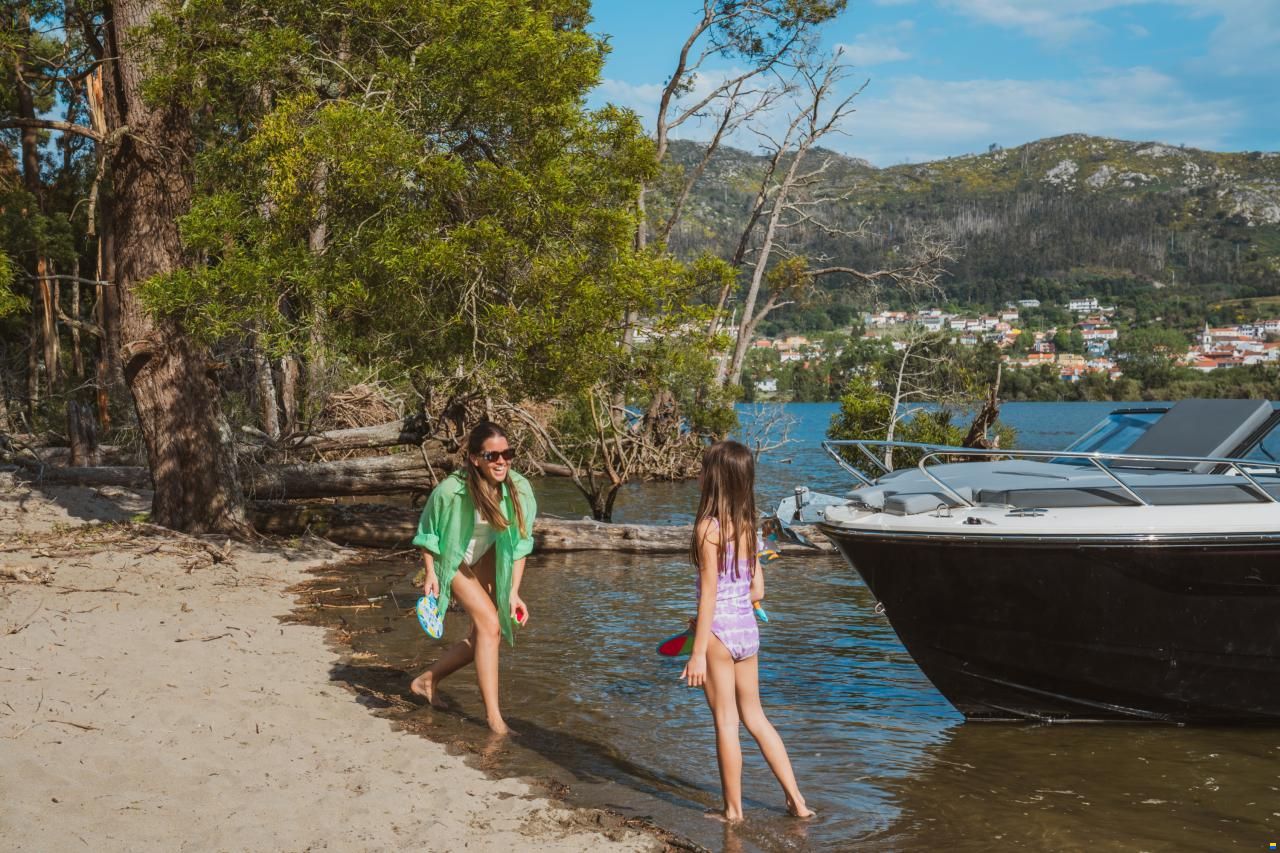 Bayliner C21i Cuddy IB Premiere