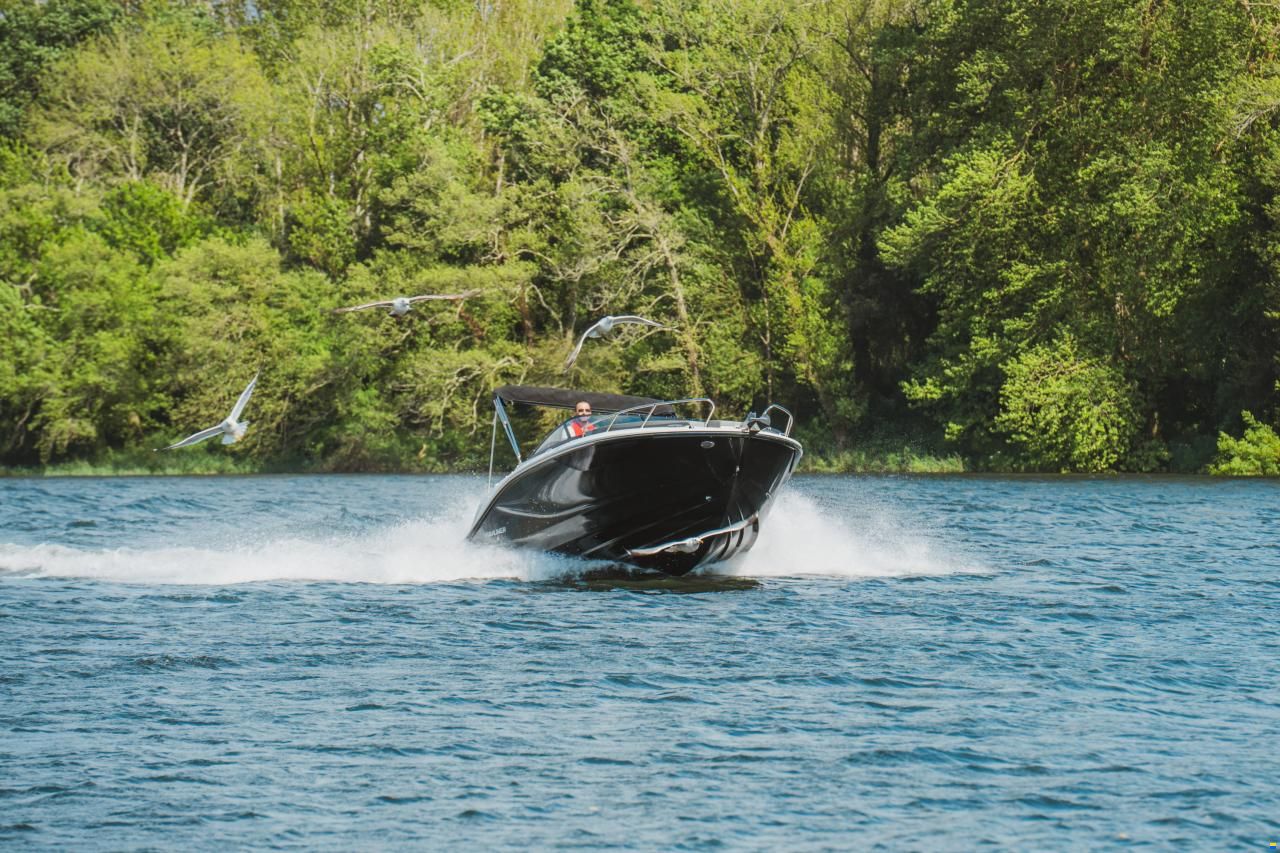 Bayliner C21i Cuddy IB Premiere