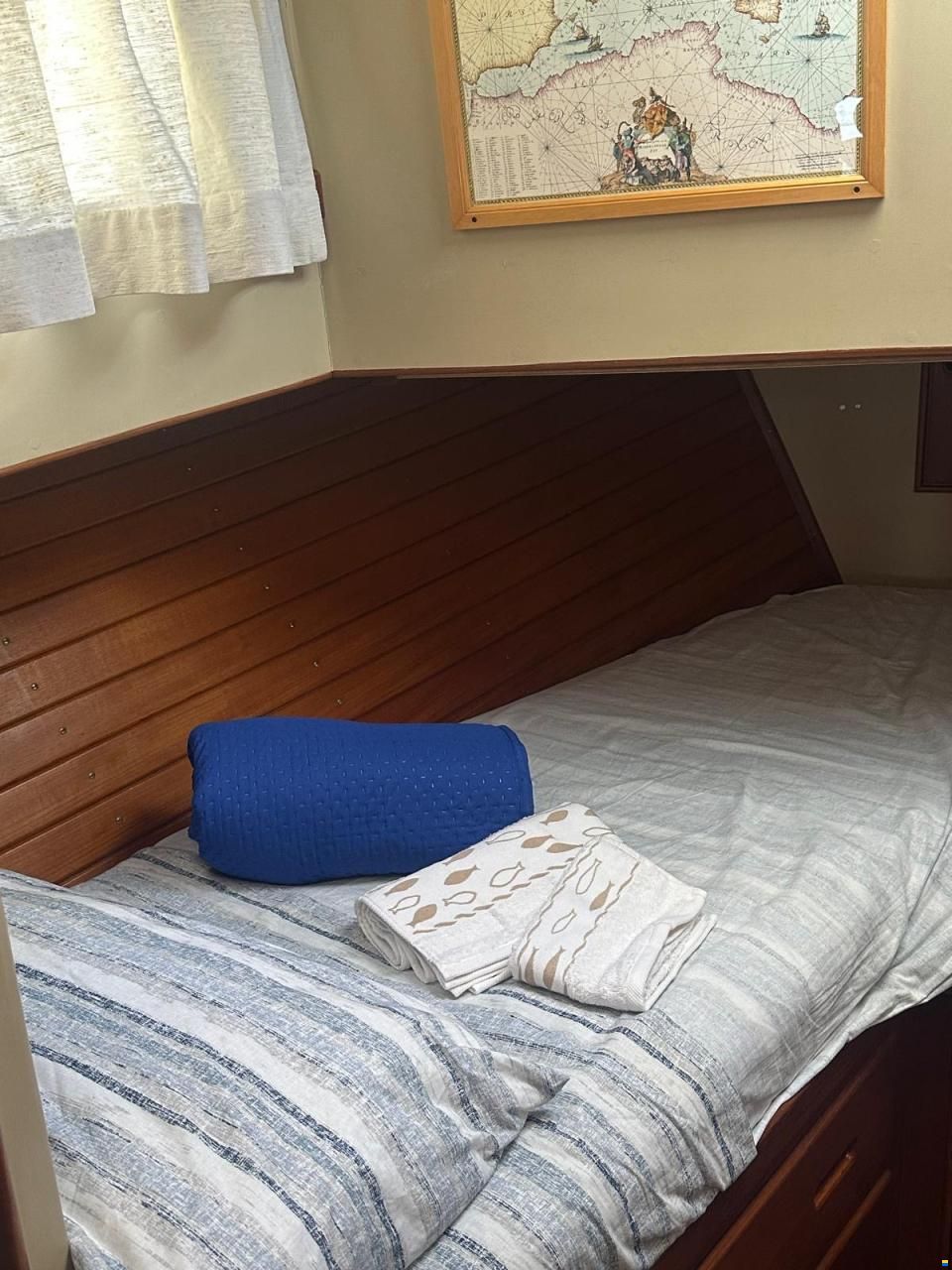 American Marine Grand Banks 36