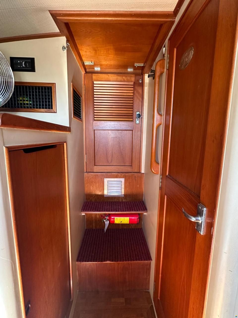 American Marine Grand Banks 36