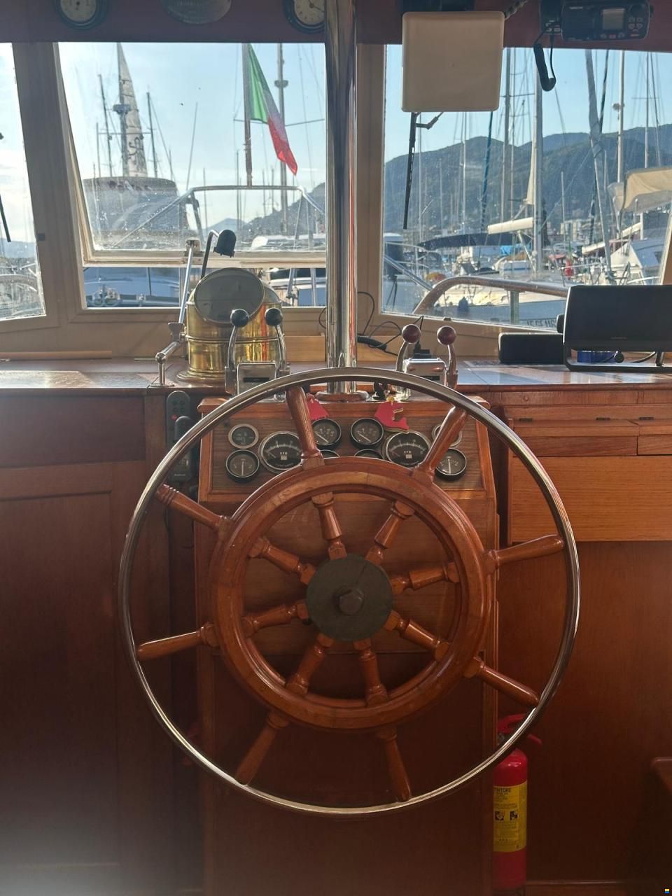 American Marine Grand Banks 36
