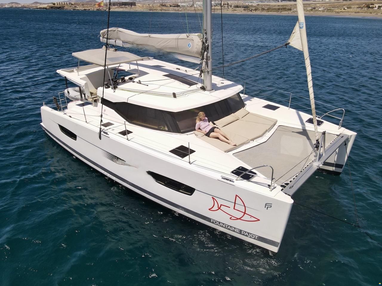 Fountaine Pajot LUCIA 40