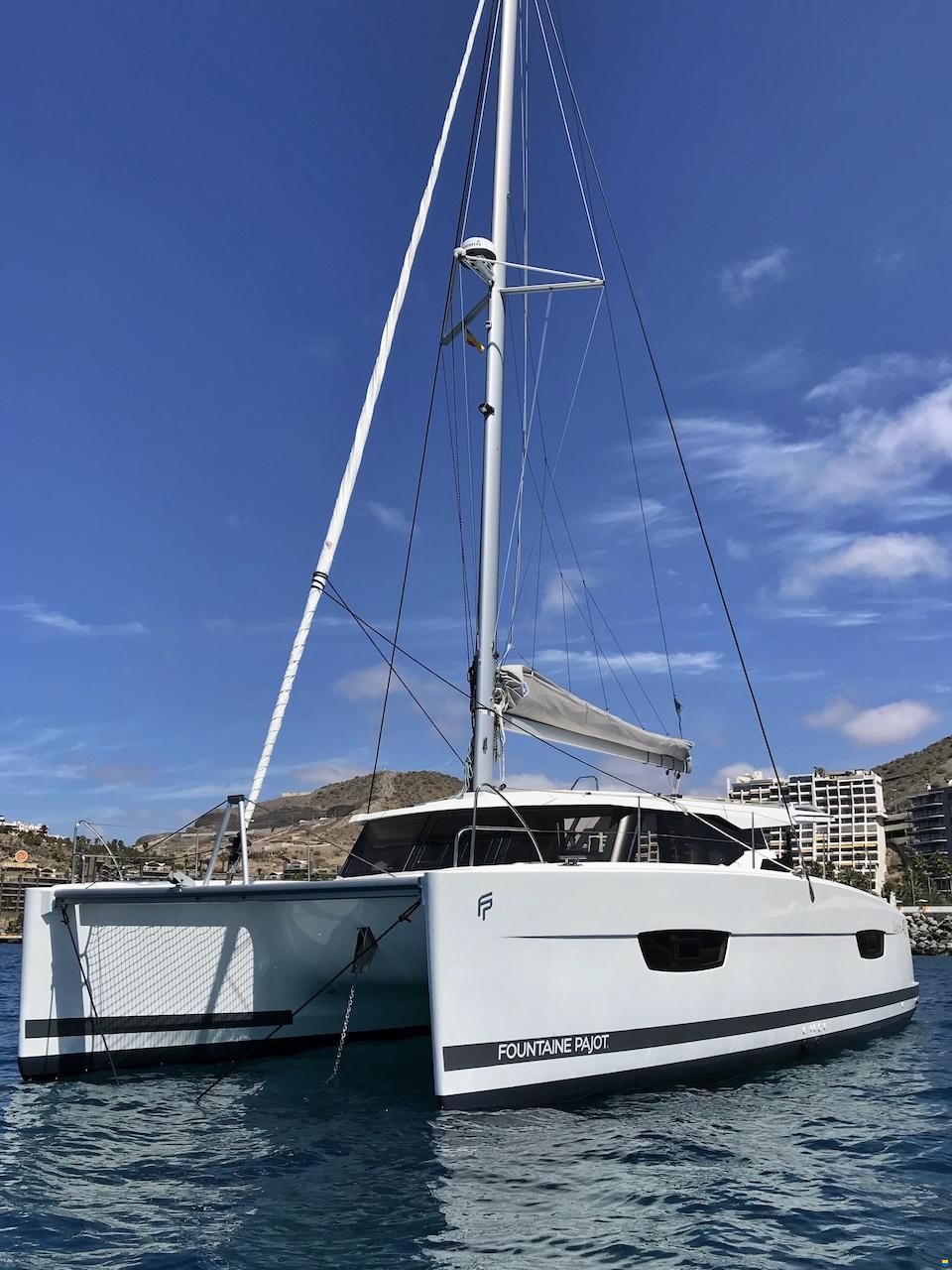 Fountaine Pajot LUCIA 40