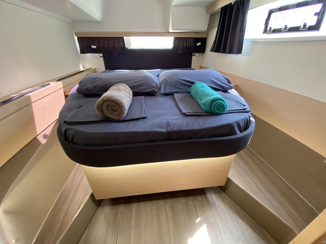 Fountaine Pajot LUCIA 40