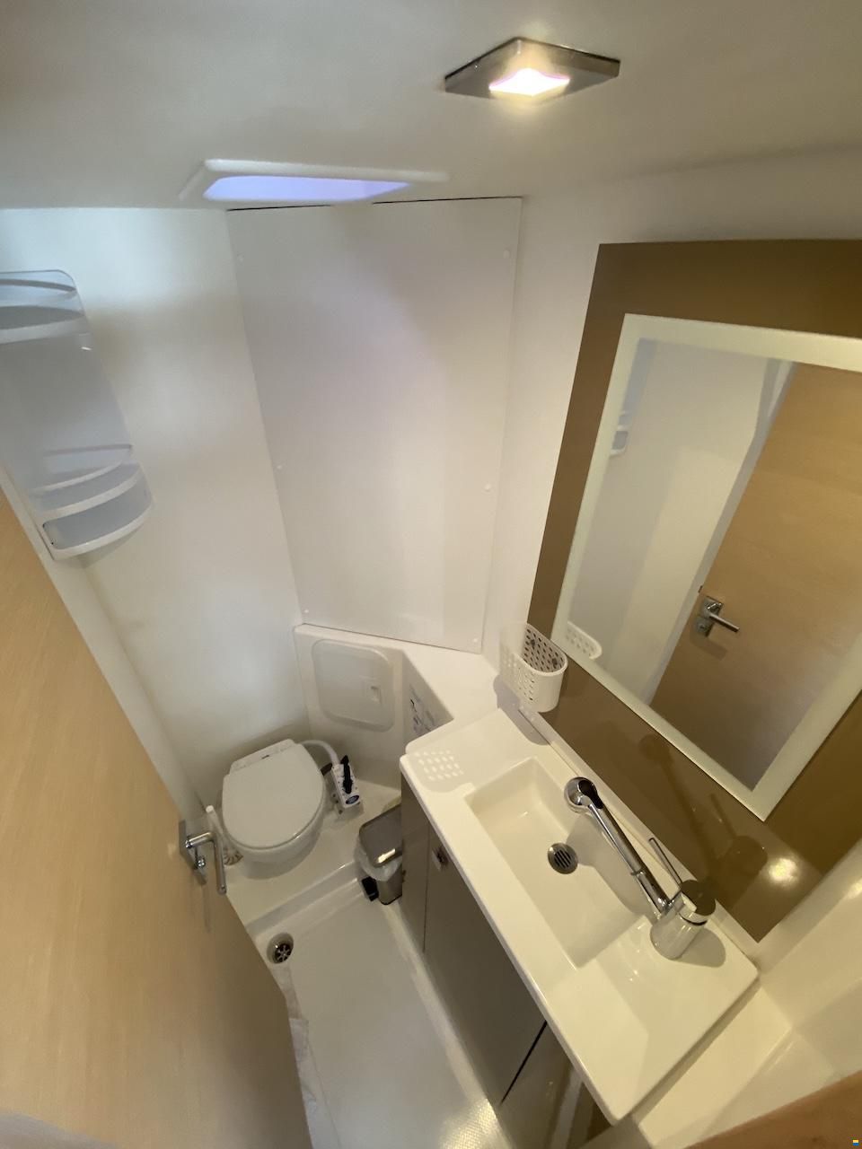 Fountaine Pajot LUCIA 40