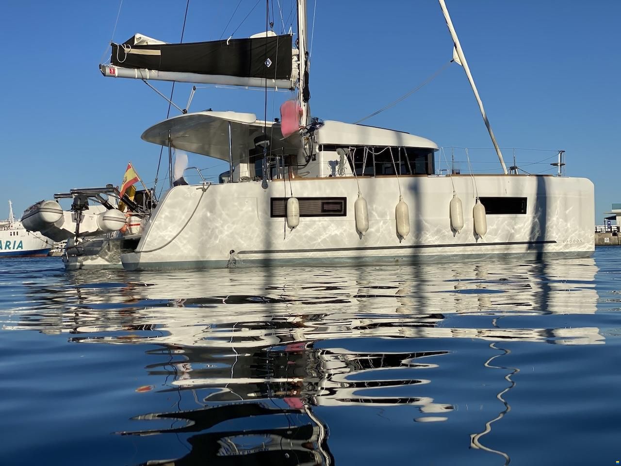Lagoon 40