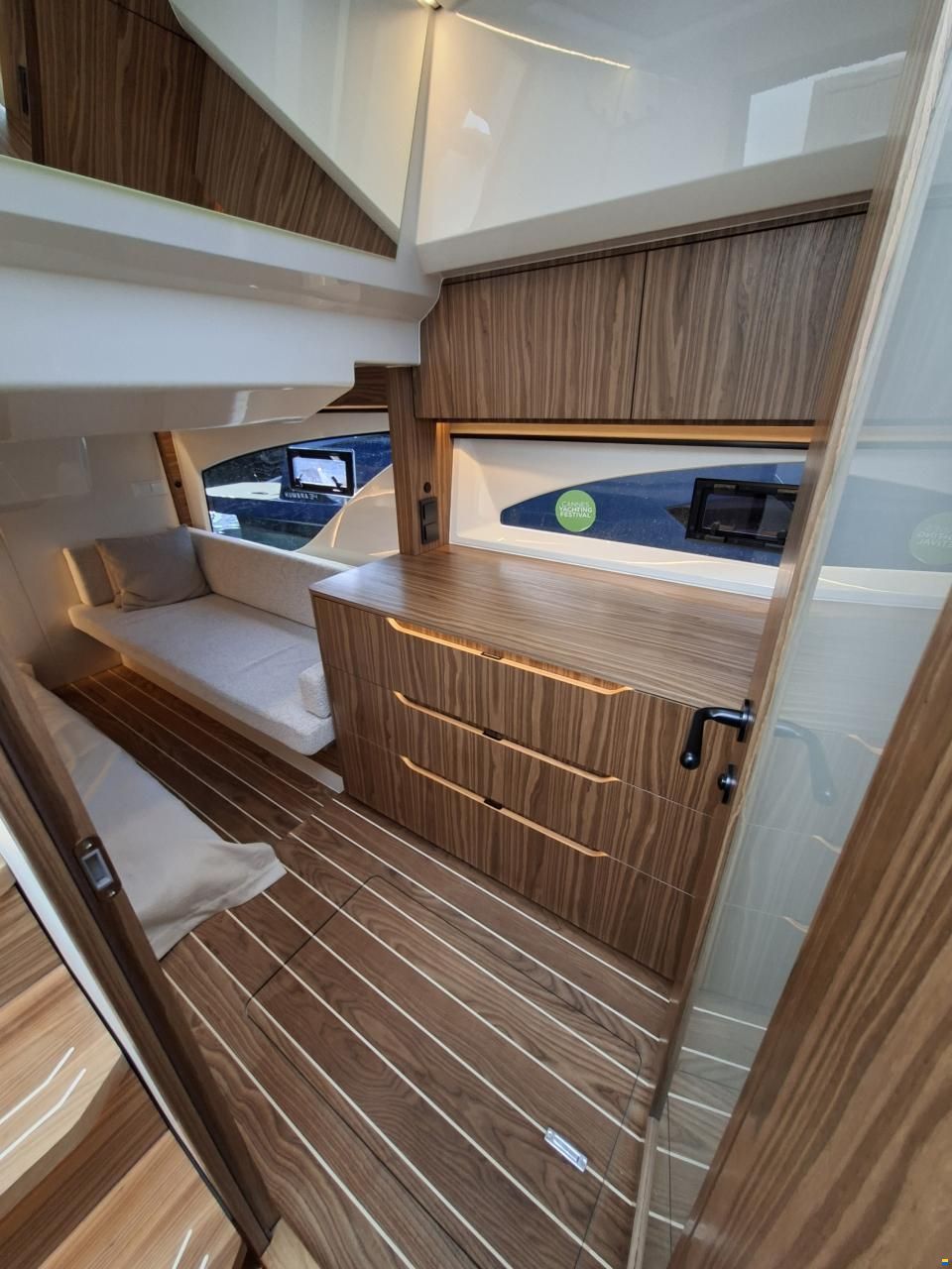 Marex 390