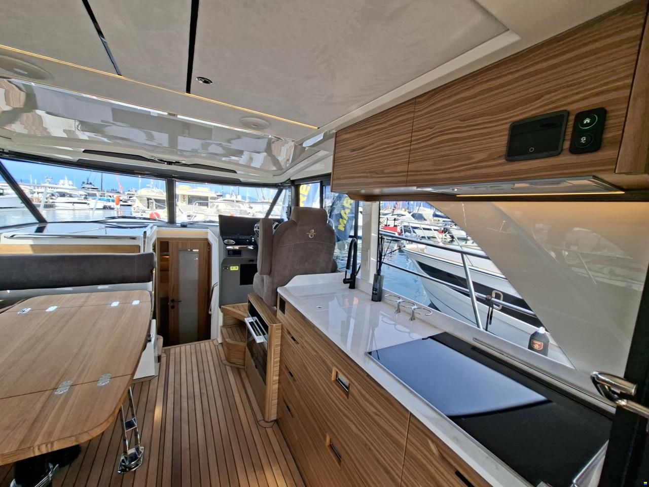 Marex 390