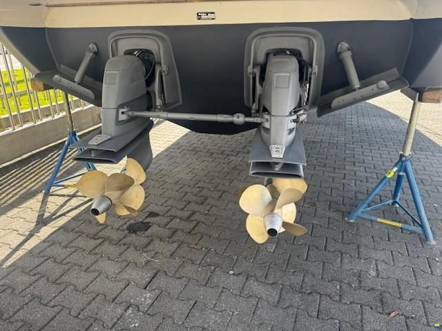 Windy 42 Grand Bora
