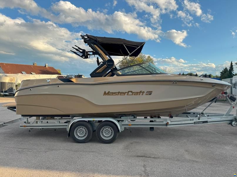 MasterCraft XT23, Wakesurf,  NEU!