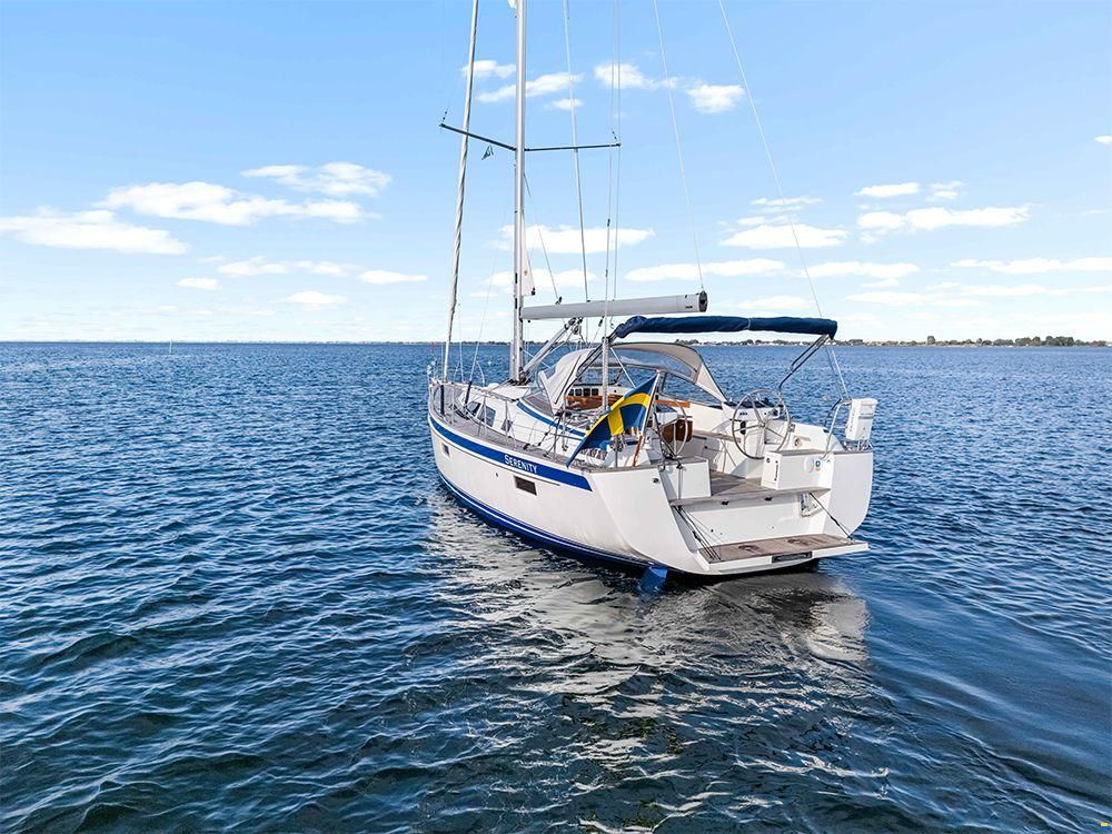 Hallberg-Rassy 400