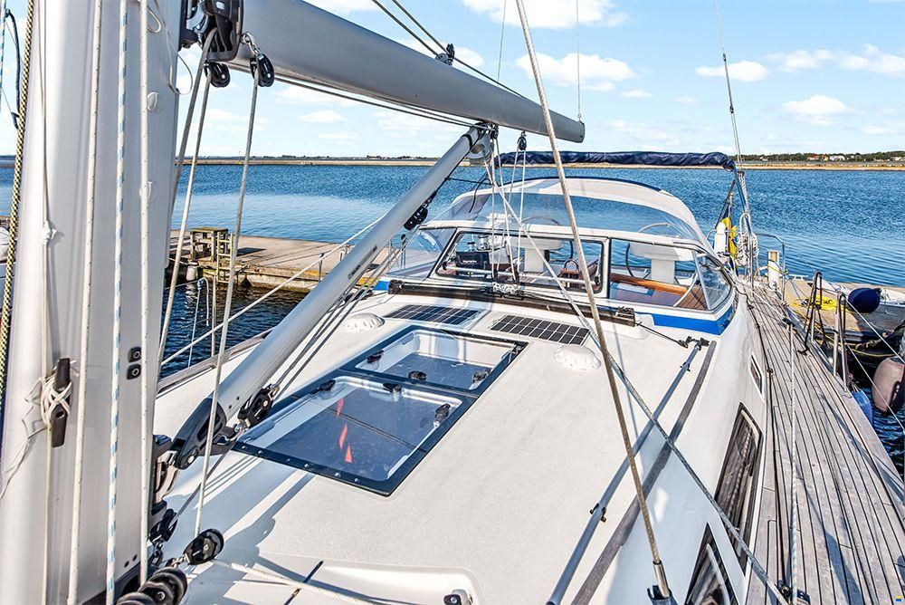 Hallberg-Rassy 400