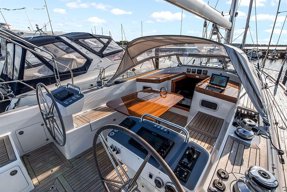 Hallberg-Rassy 400
