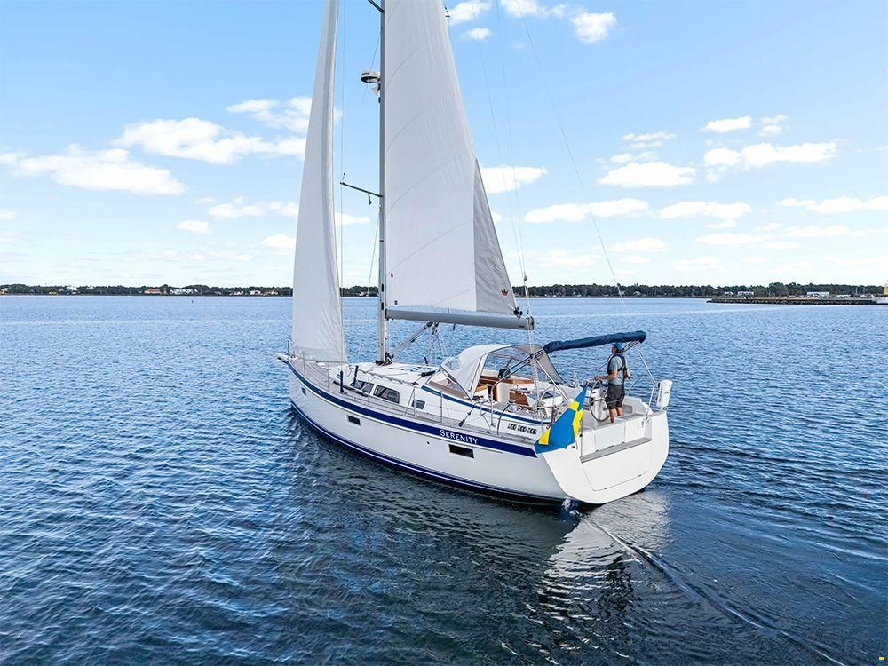 Hallberg-Rassy 400