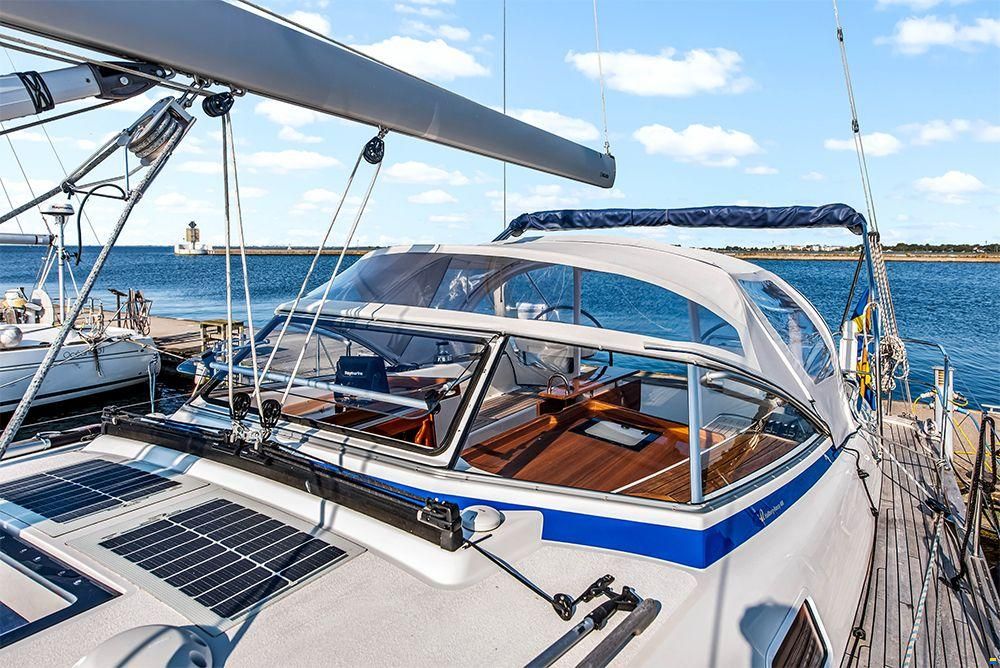 Hallberg-Rassy 400