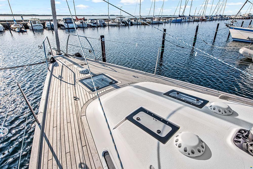 Hallberg-Rassy 400