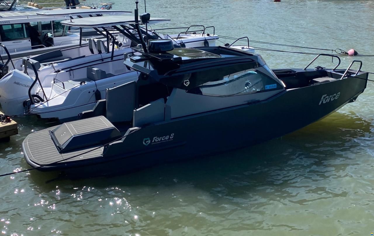8 Inboard