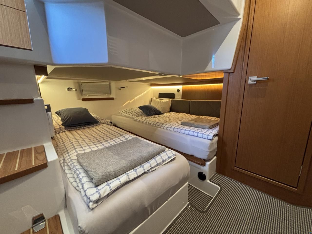 Sargo 36 Explorer