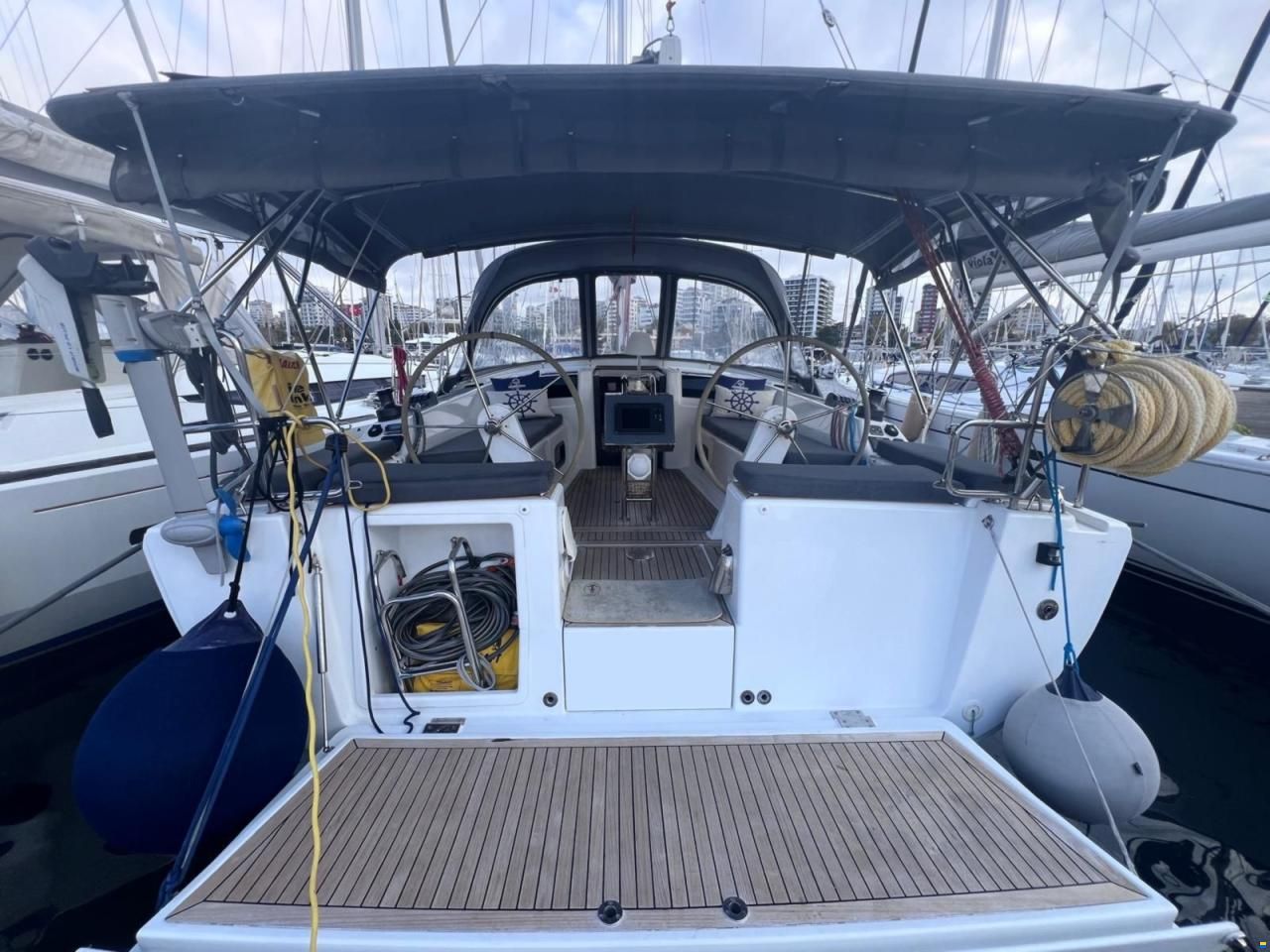 Hanse 385