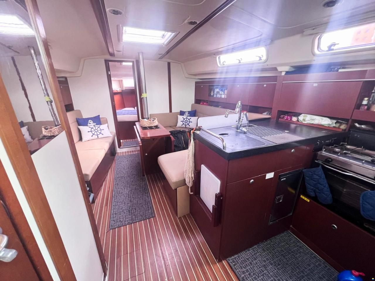 Hanse 385