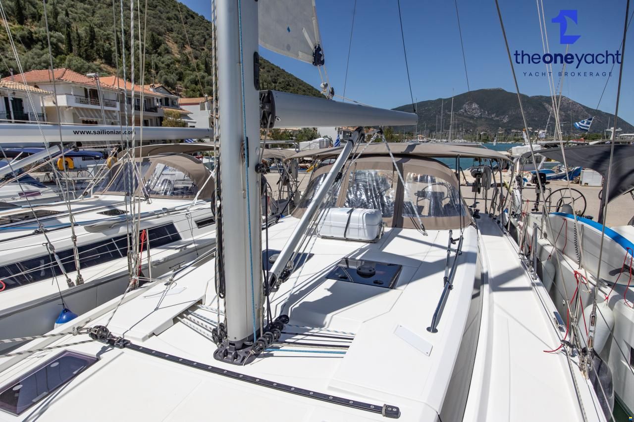 Bavaria C45 Style