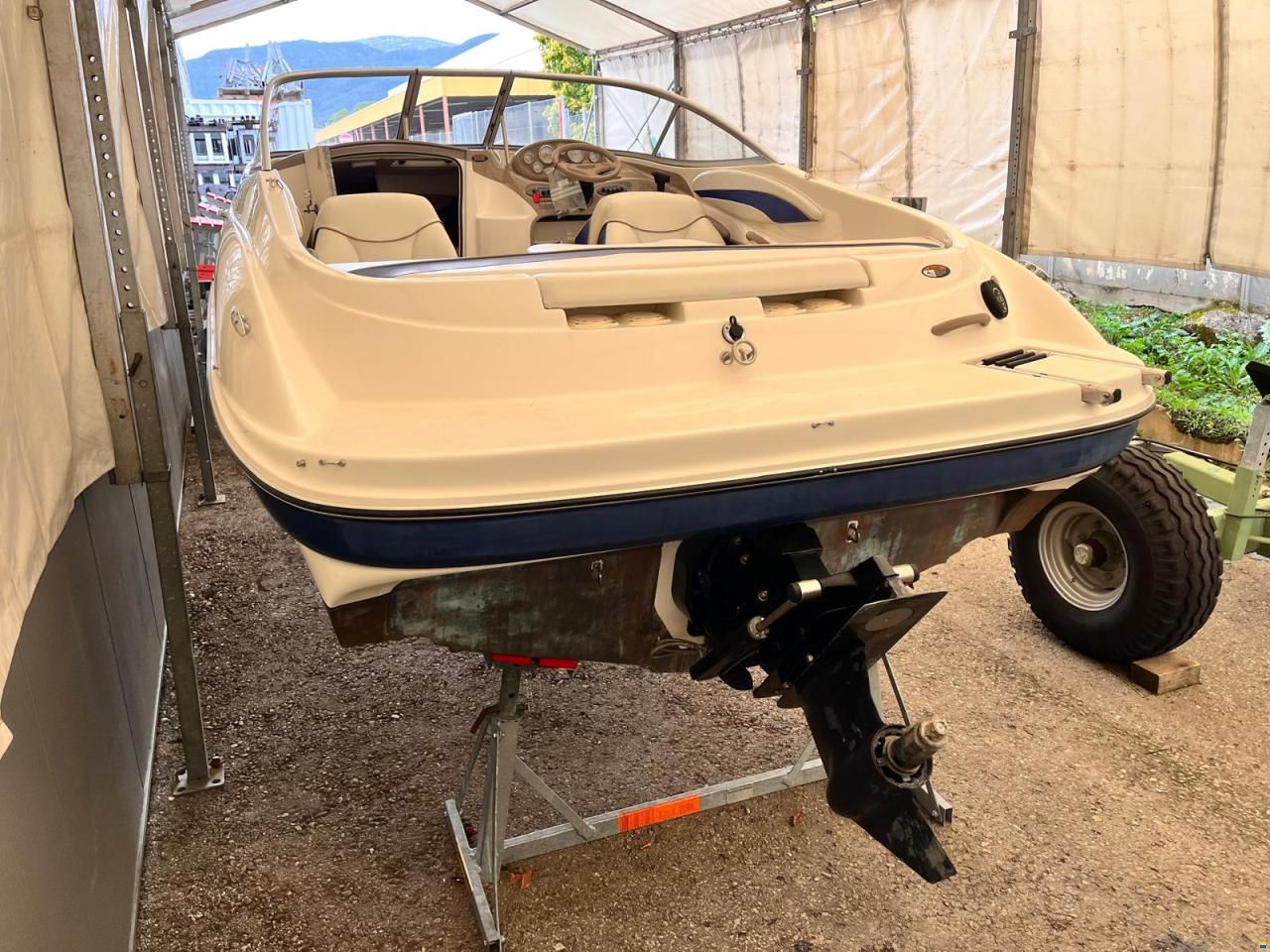 Bayliner Capri 602