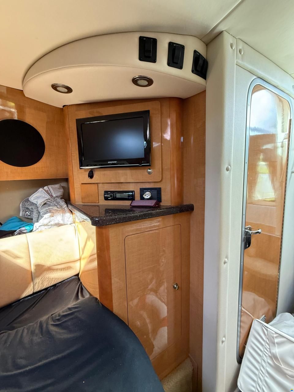 Rinker 290 EC NEW ENGINE BLOCK