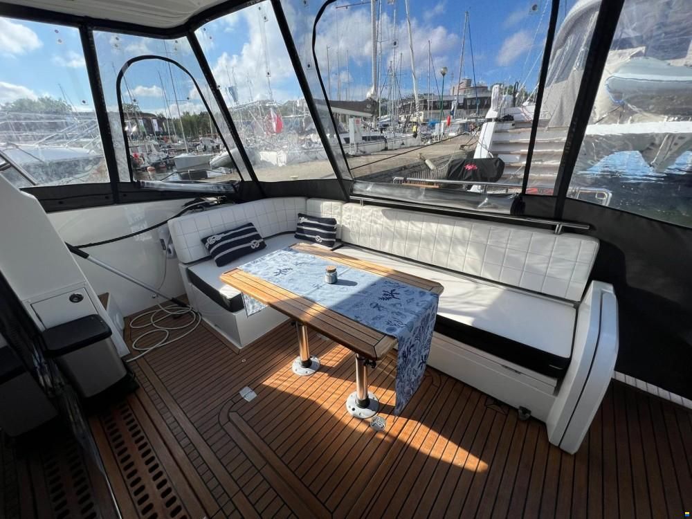 Galeon 430 HTC