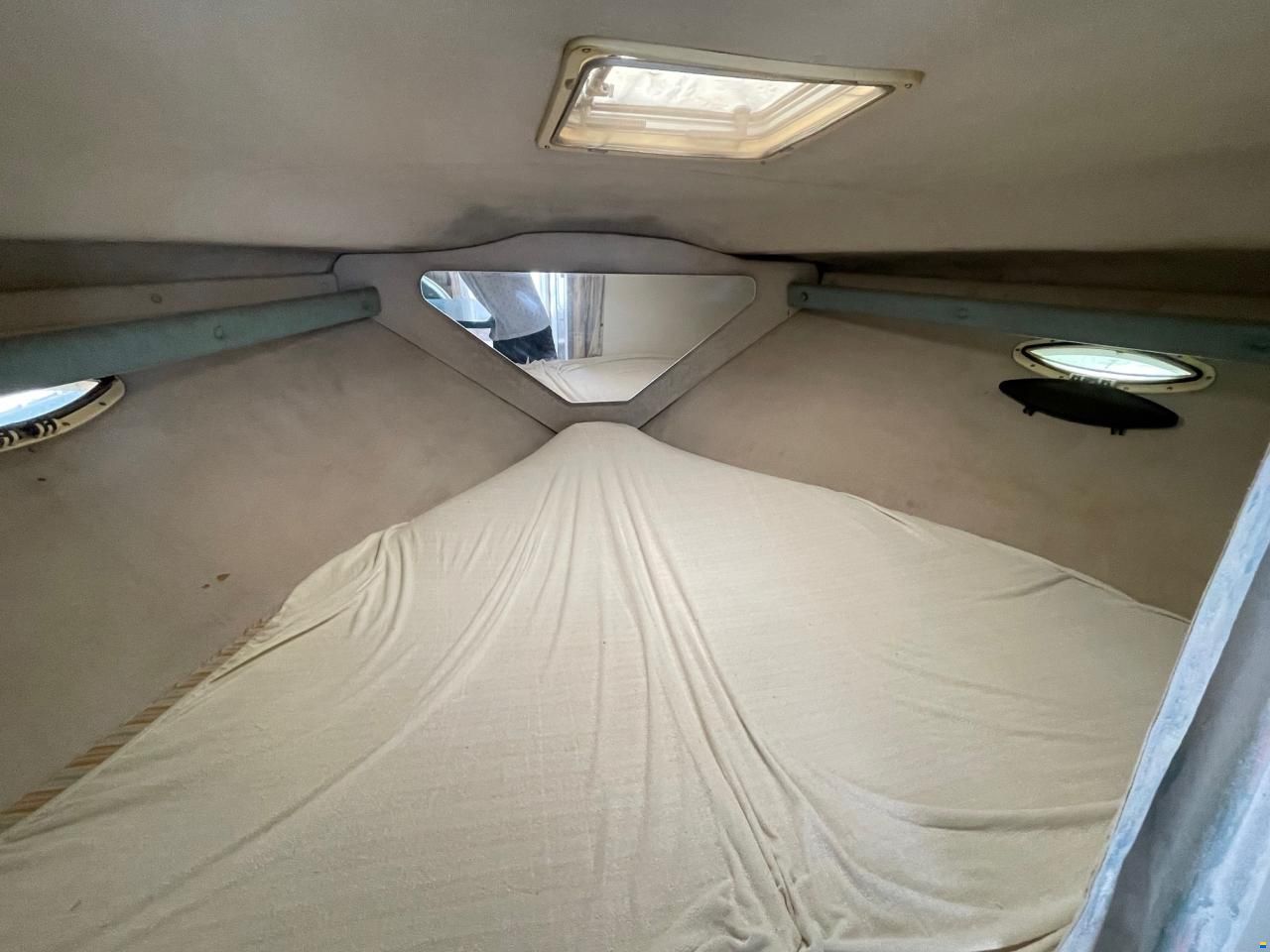 Rinker 280 Fiesta Vee